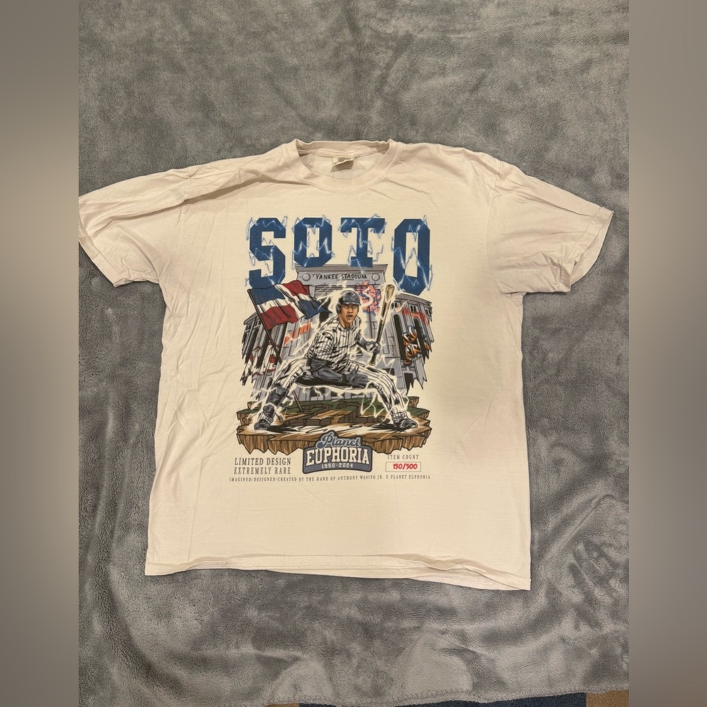 Juan Soto Graphic T-Shirt Yankees Men’s XL